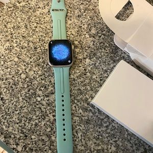 Apple watch series 7 silver color watch 45mm